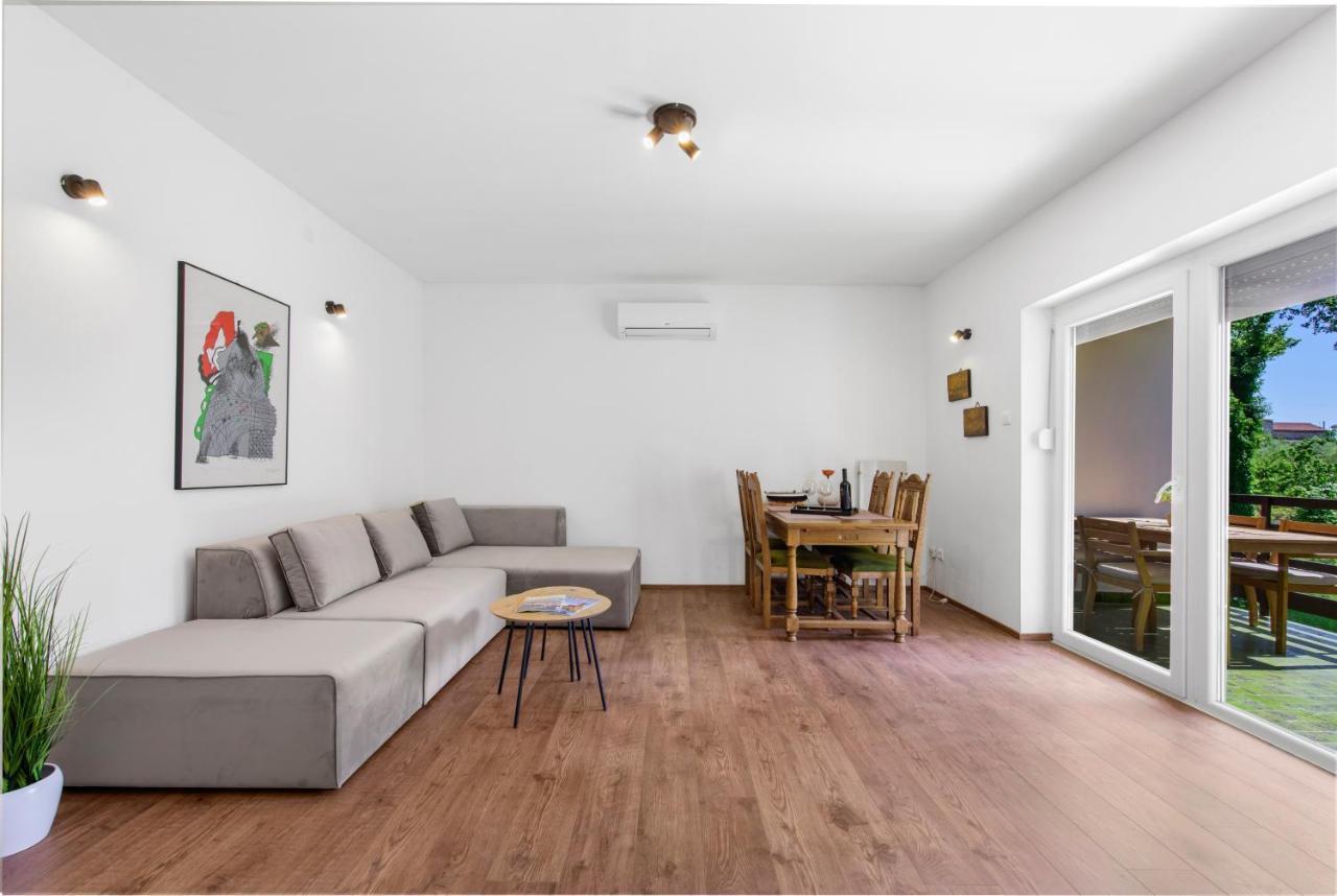 Apartments Villa Verde Novigrad  Zewnętrze zdjęcie
