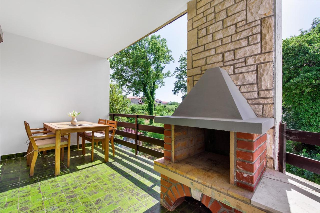 Apartments Villa Verde Novigrad  Zewnętrze zdjęcie
